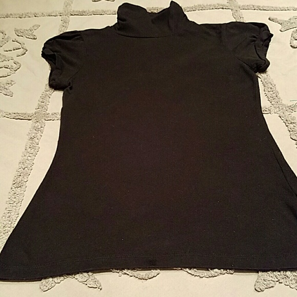 Detailed Turtleneck - Picture 3 of 7