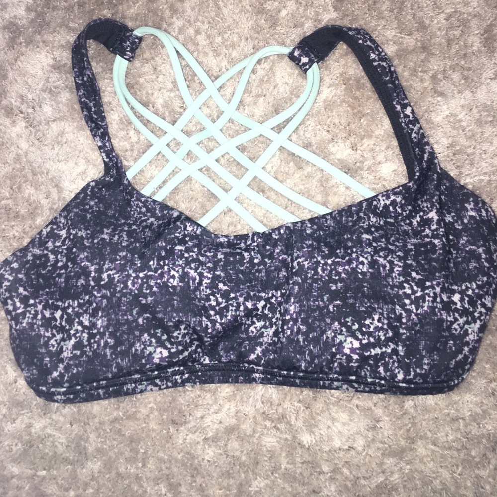Free to be wild sports bra
