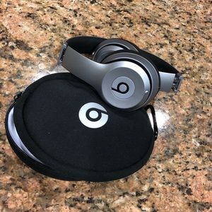 Beats By Dre Solo 2 Wireless