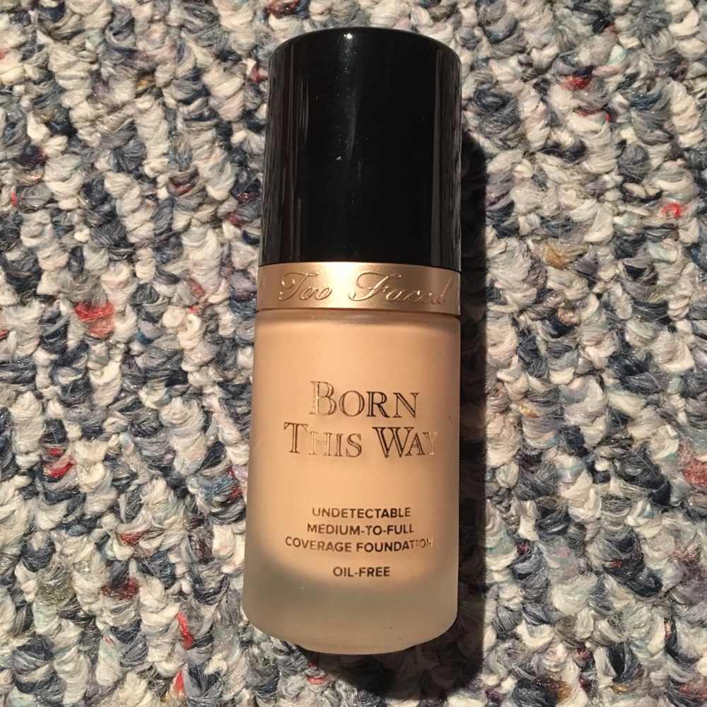 Too Faced Born This Way Foundation