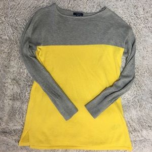 CHAPS Yellow and Grey Color Block Sweater (Medium)