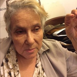 Meet your Posher, Dolores