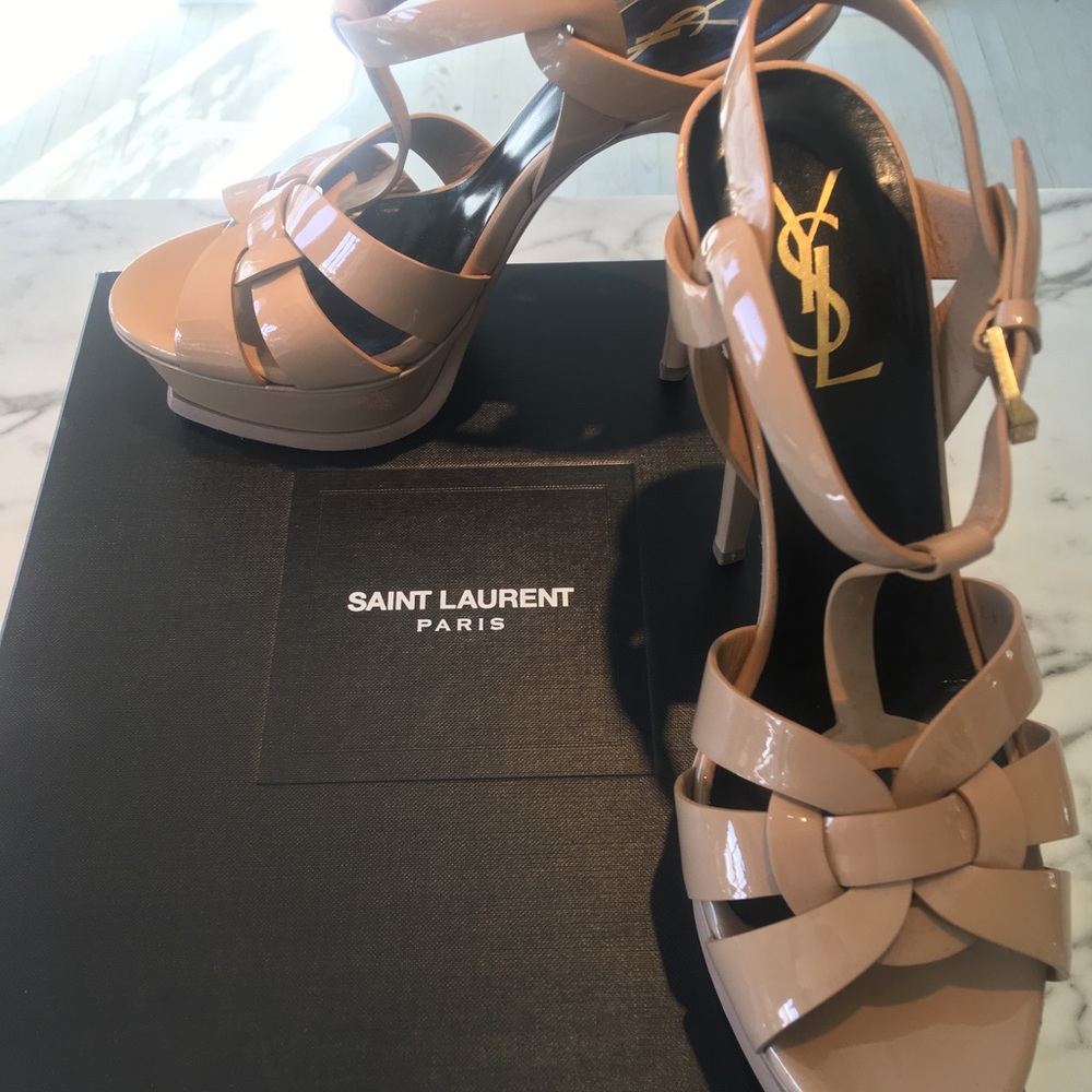 Shoes - Picture 4 of 5