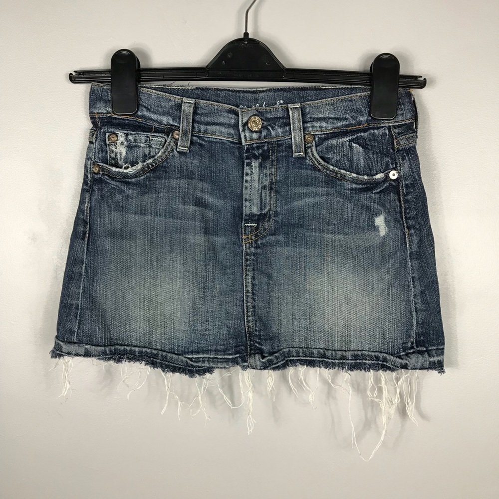 7 all mankind distressed denim skirt 26