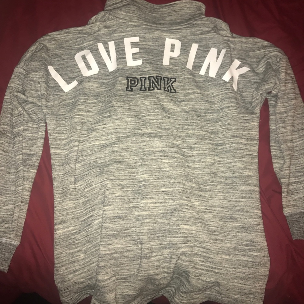 PINK/VICTORIA’S SECRET MEDIUM SWEATER/HOODIE