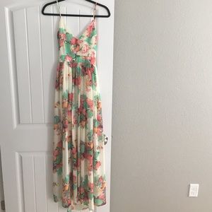 Backless Maxi Dress