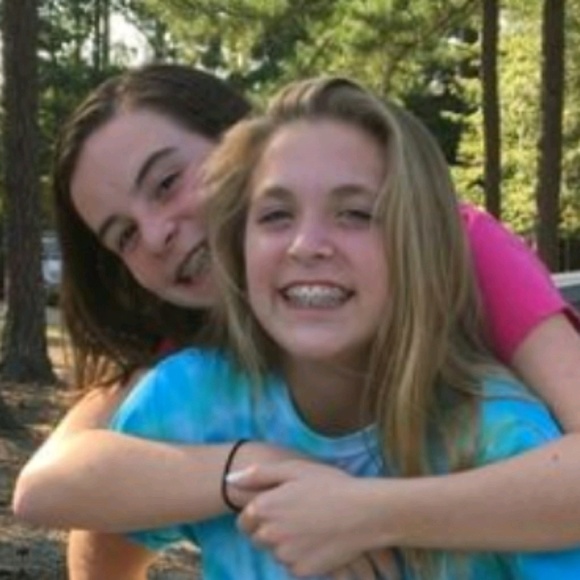 Meet your Posher, Haley - Picture 1 of 1