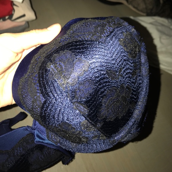 Brand new with tags bra - Picture 2 of 3