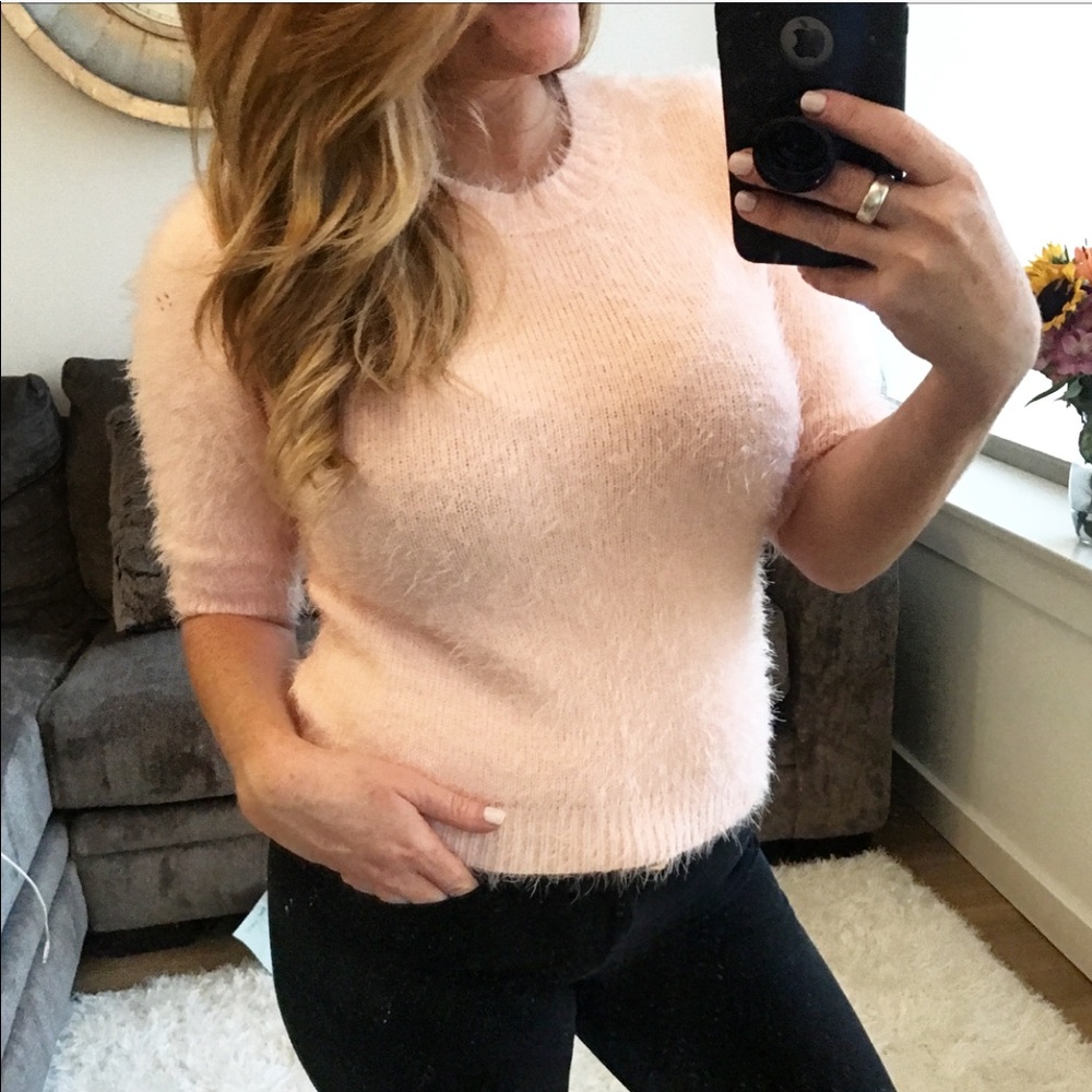 Yumi Crop Sweater