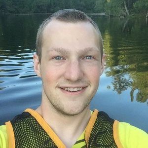 Meet your Posher, Alex