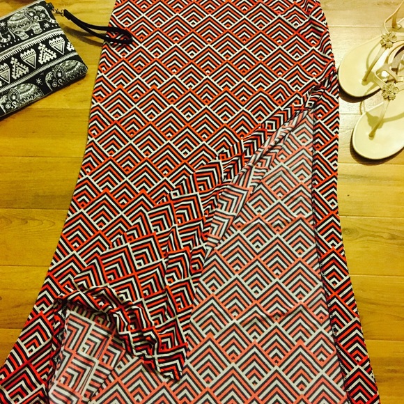 🔐BCBGMAXAZRIA maxi skirt with high split🔐 - Picture 2 of 6