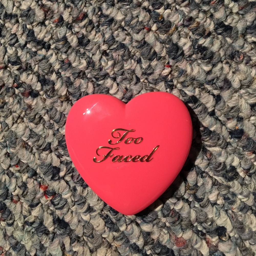 Too Faced blush