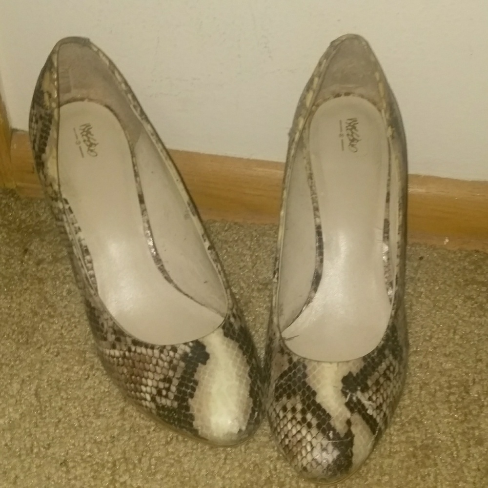 Faux Snakeskin Shoes