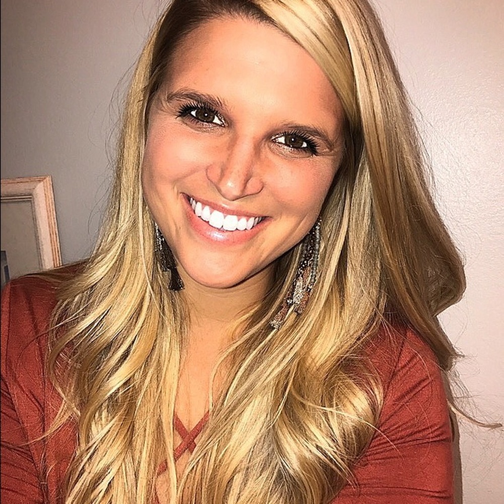 Meet your Posher, Megan