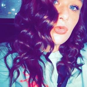 Meet your Posher, Kendra