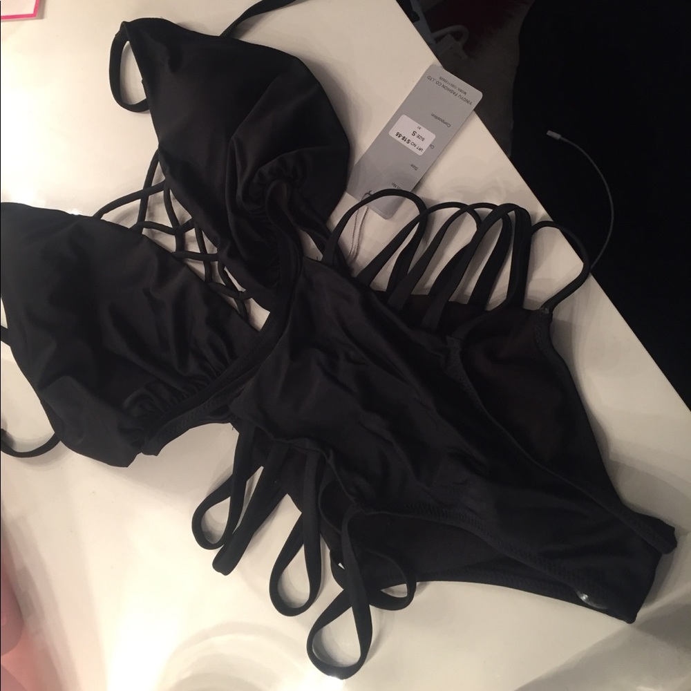 Never worn one piece sexy bathing suit