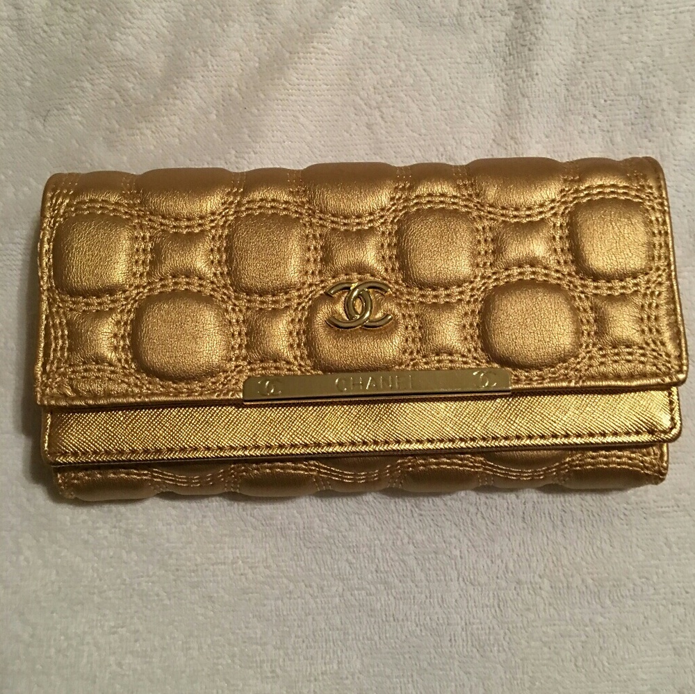 Gold Channel wallet
