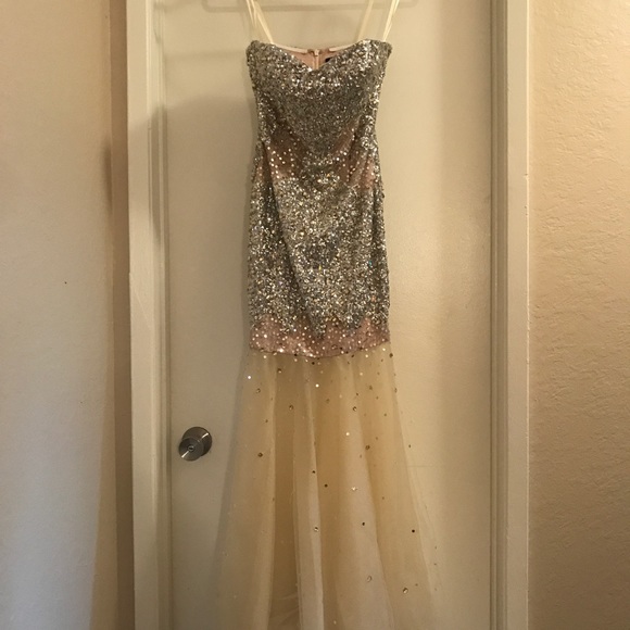 Gold and silver sequence dress - Picture 1 of 4