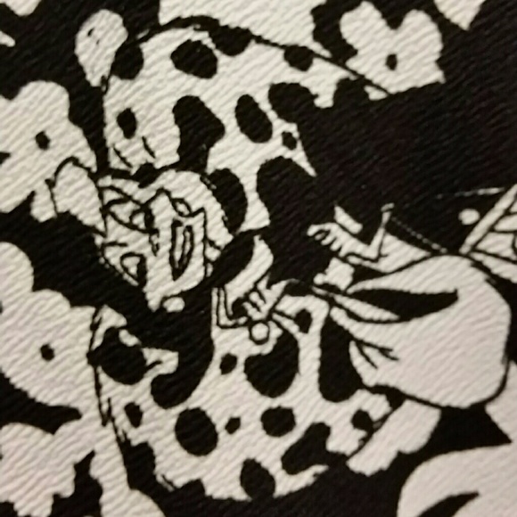 LULAROE DISNEY VILLAIN AMEILIA CRUELLA DE VILLE XL - Picture 1 of 3