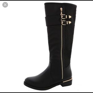 NWT Black Top Moda boots with Gold hardware!