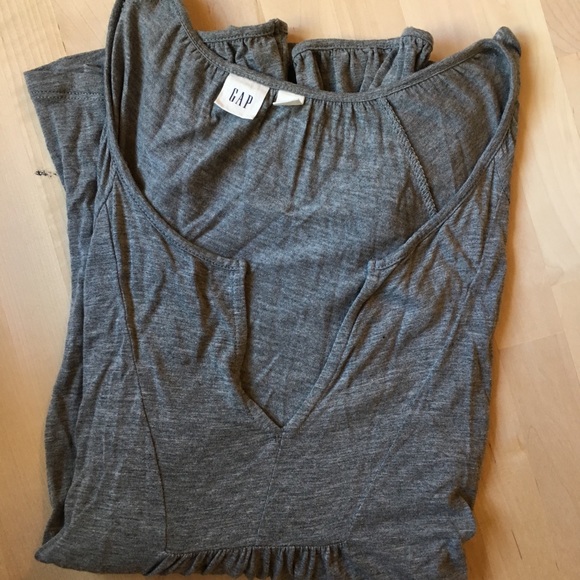 Gap - Long Sleeve Gray Top - Small - Picture 4 of 4