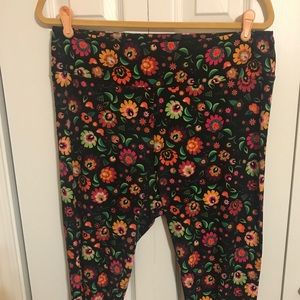 LulaRoe TC Leggings ~ Black and Bright Floral