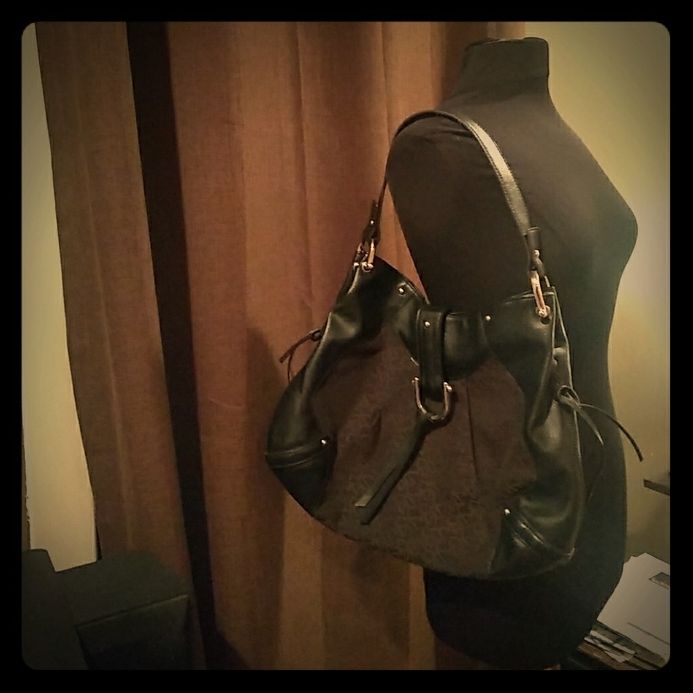 Dkny black leather and fabric shoulder bag