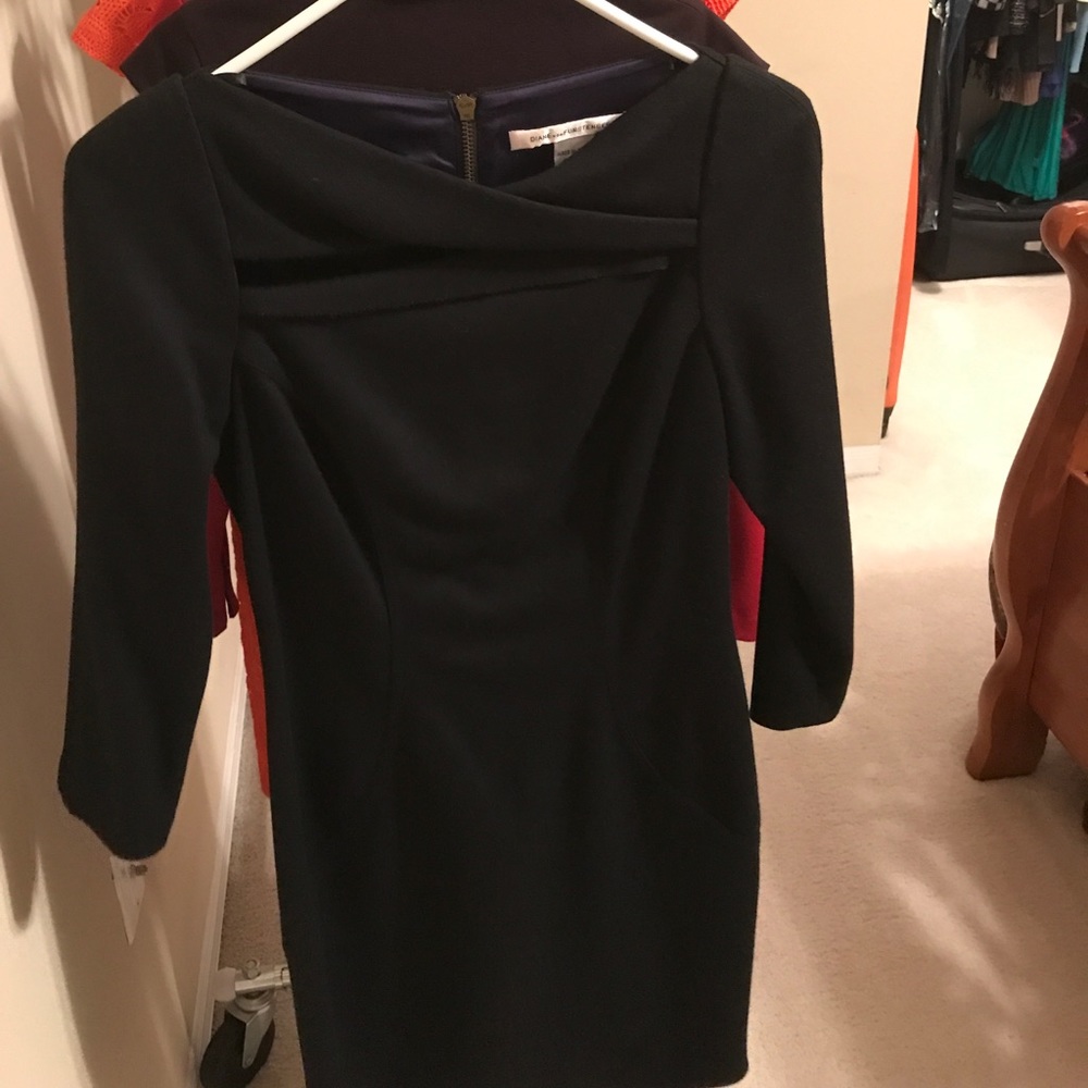 black dress size 6