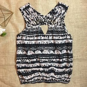 Jessica Simpson Top Alkalai Blouse Aztec Tribal