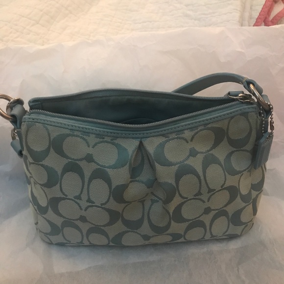 ❌SOLD❌Coach Purse light blue cloth - Picture 5 of 5