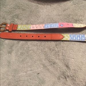 Vineyard vines belt