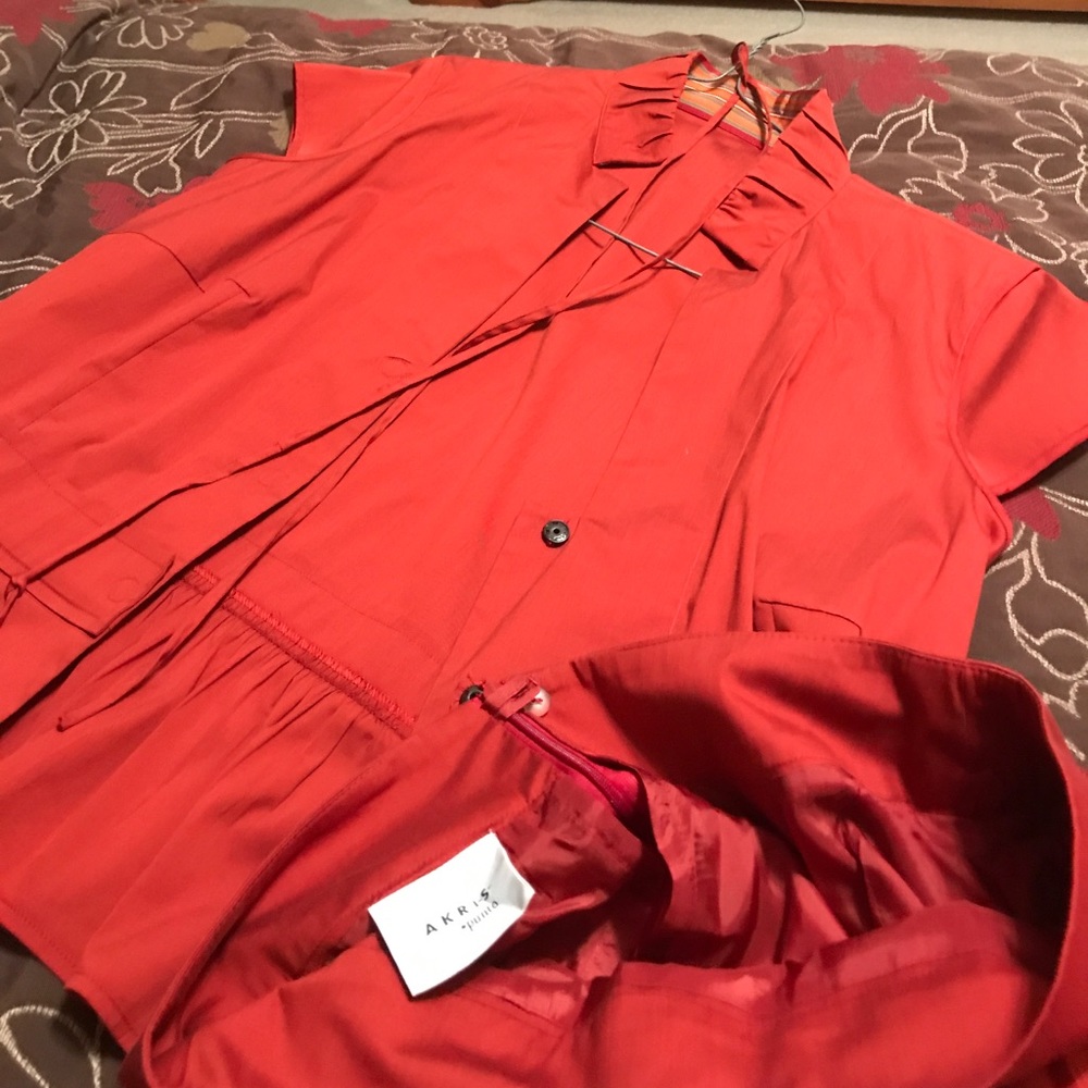 skirt and topAkris  punto size 8