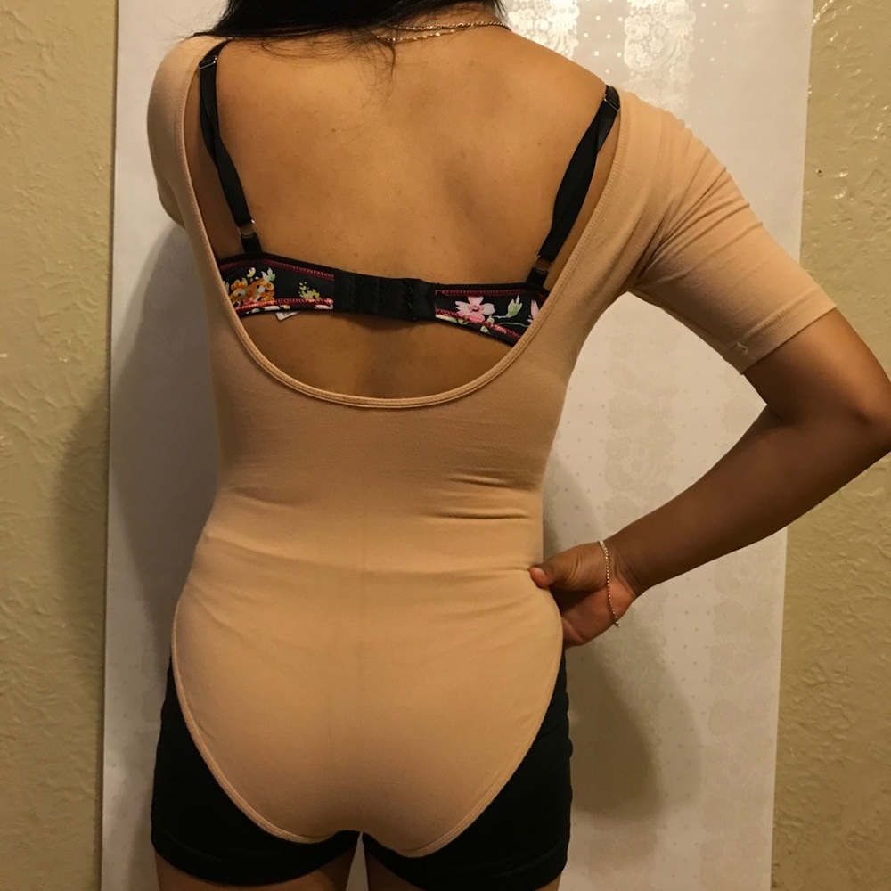 Bodysuits - Picture 4 of 4
