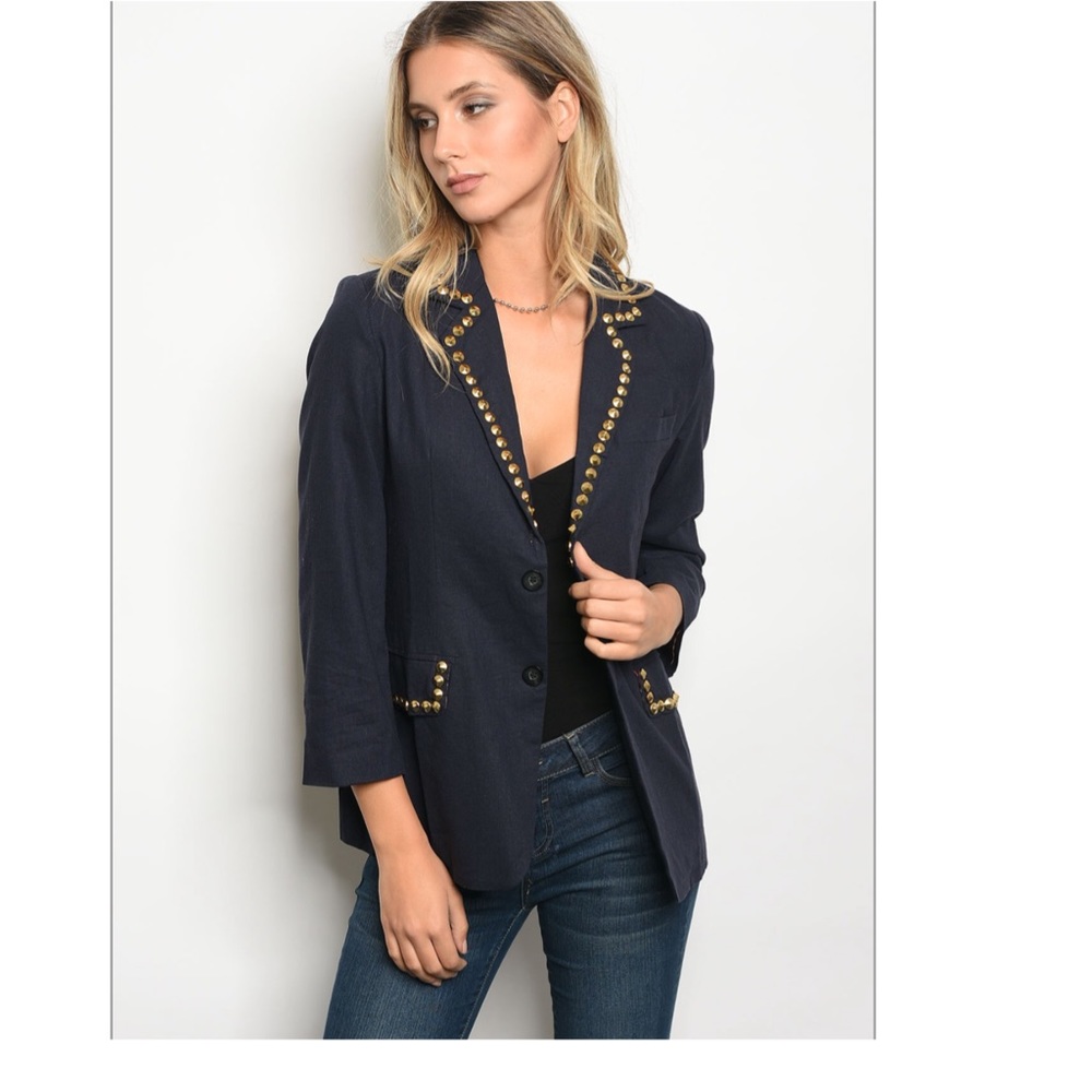 *STEAL DEAL! Long sleeve blazer with studs