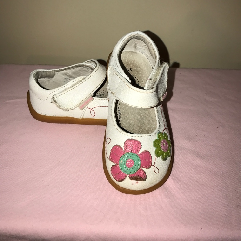 Toddler shoes