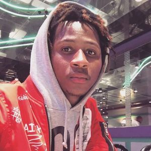 Meet your Posher, Frenchyy