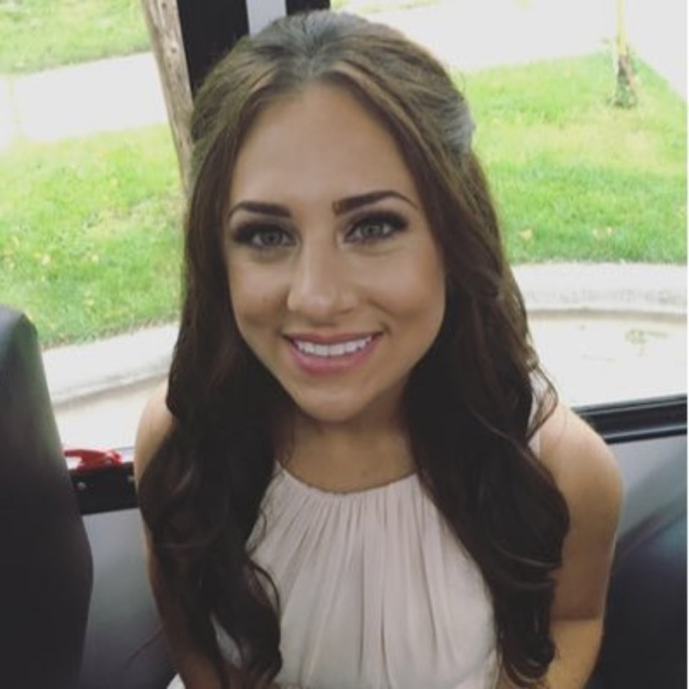 Meet your Posher, Nicole