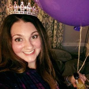 Meet your Posher, Randi