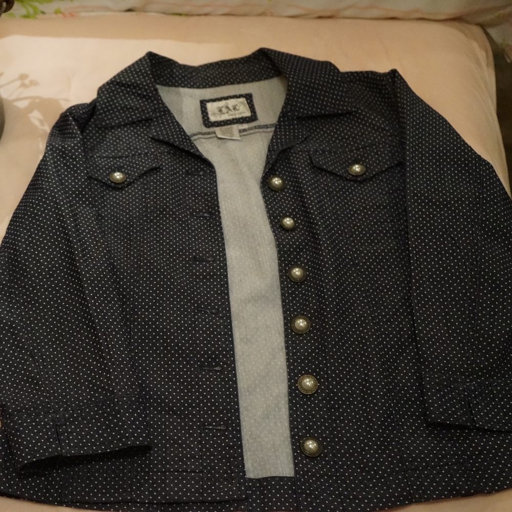 Navy & white polka dot jacket. Large