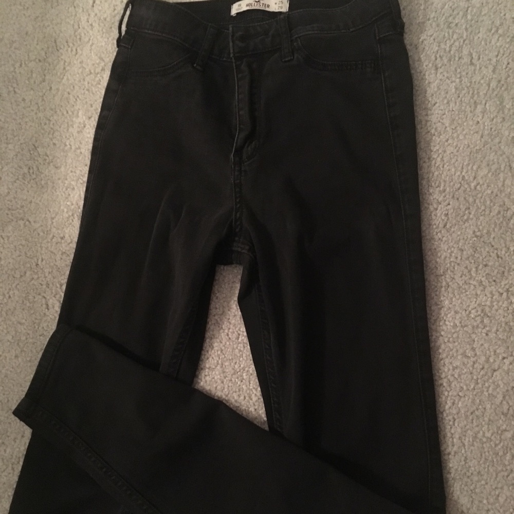 Black Hollister Skinny Jeans