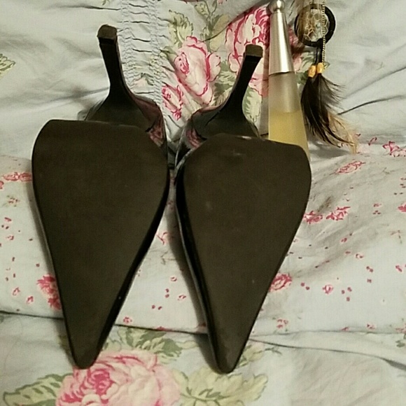 Patent Heels - Picture 3 of 6