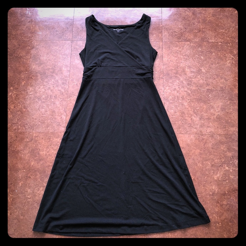 Travex Eddie Bauer- Black sleeveless dress