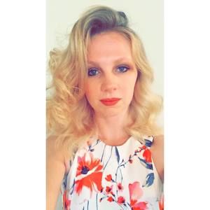 Meet your Posher, Alexis