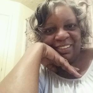 Meet your Posher, Della