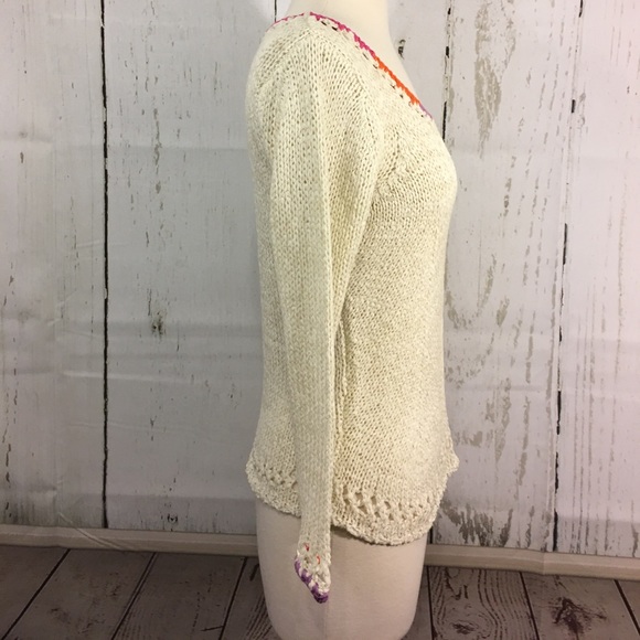 Neiman Marcus Scoop-neck Cream Knit Sweater with Multi Color Trimming - Picture 4 of 8