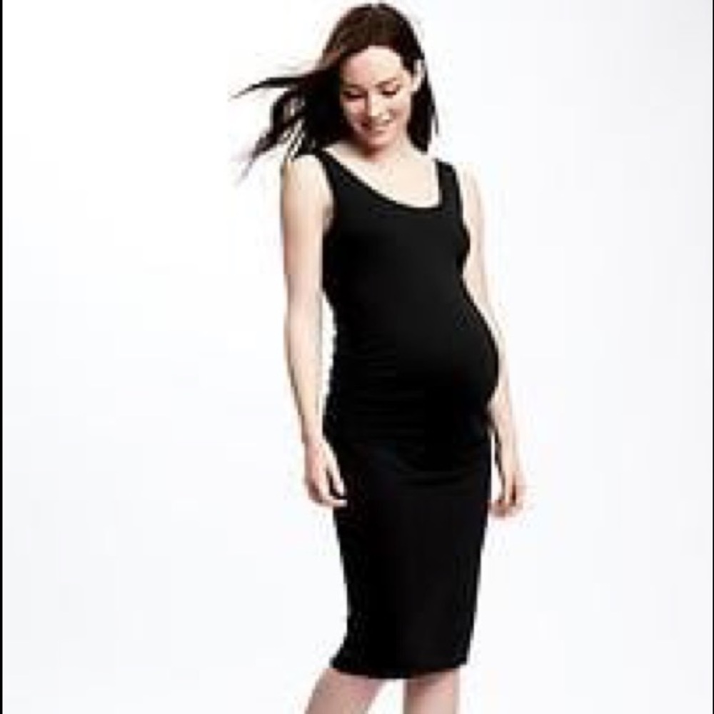 Old Navy Maternity Dress. Small.