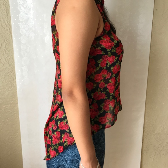 Top - Picture 3 of 4