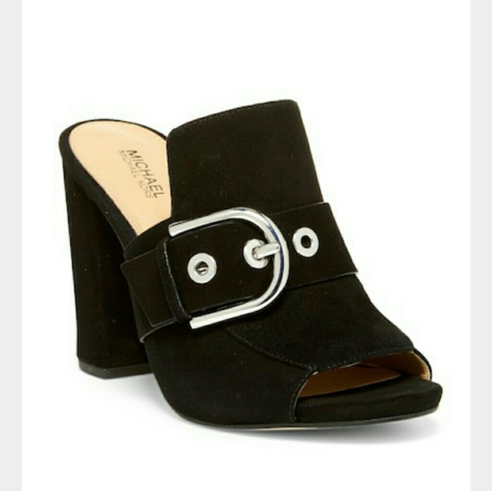 SOLD 💥 Michael Kors black suede mules