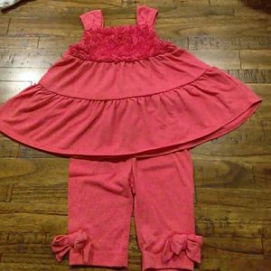 First impressions 12mo outfit