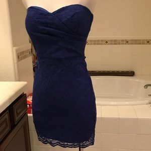 Cute lace blue dress!